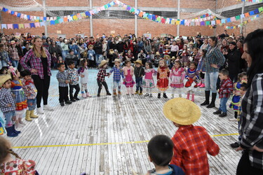 Arraiá Caminhos do Amor 2022