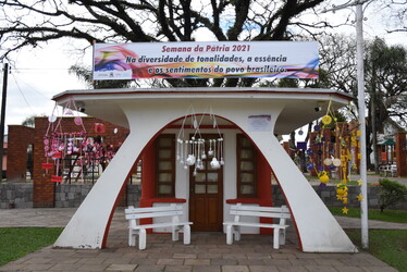 Projeto Escolar | Cores e Sentimentos