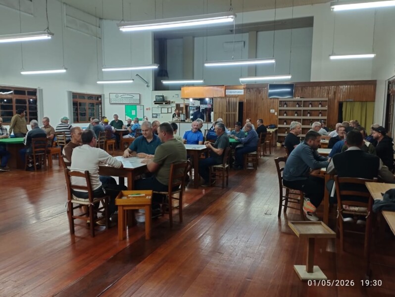 Segunda rodada do Torneio de Quatrilho reúne 44 participantes em Cotiporã